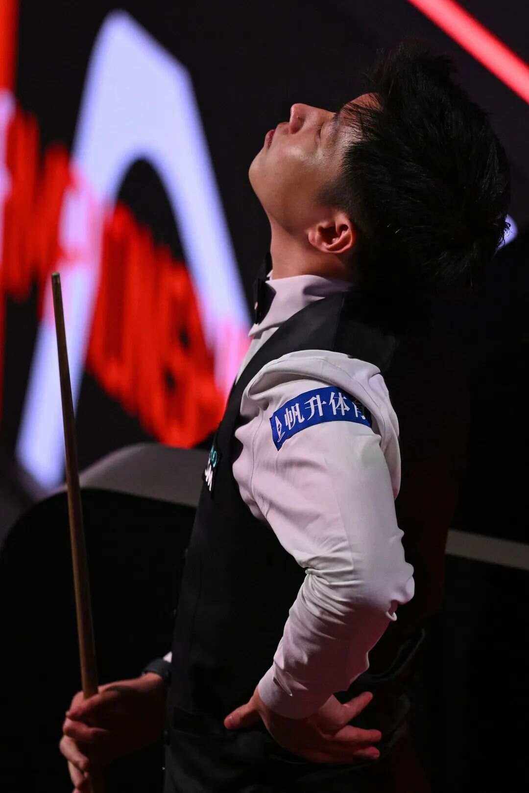 在社媒平台 在社媒平台